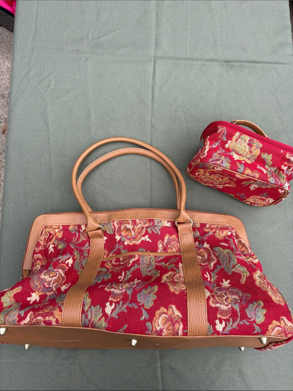 2 piece Tapestry Floral Red Satchel Bag with Tan Trim and matching makeup bag.